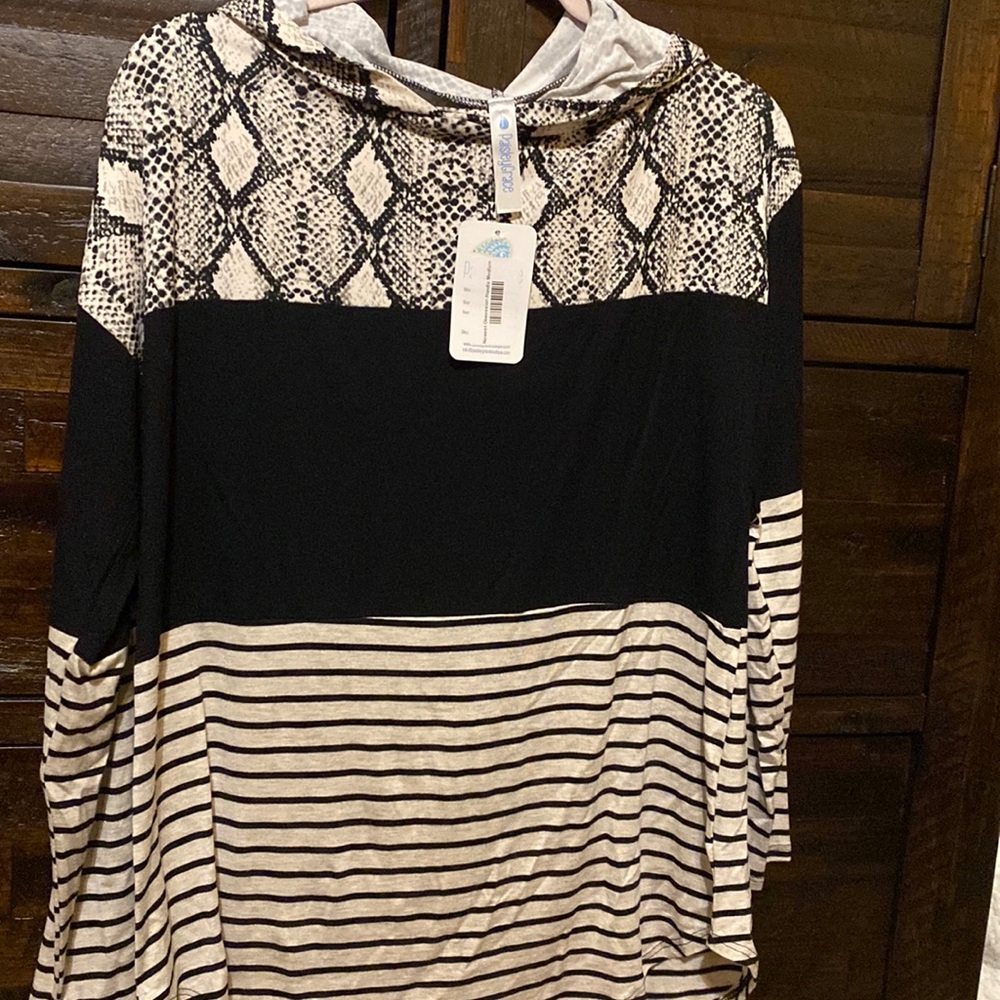 Paisley Grace Hooded Top